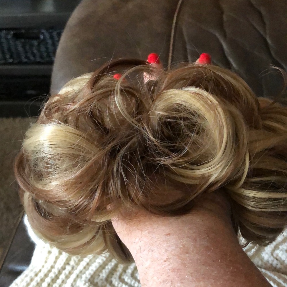 Messy Bun